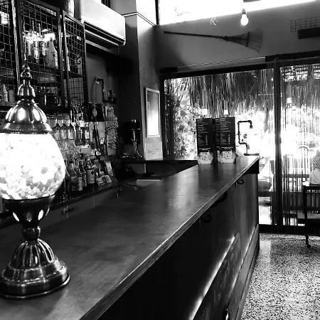 Rhodes Backpackers Boutique And 旅馆